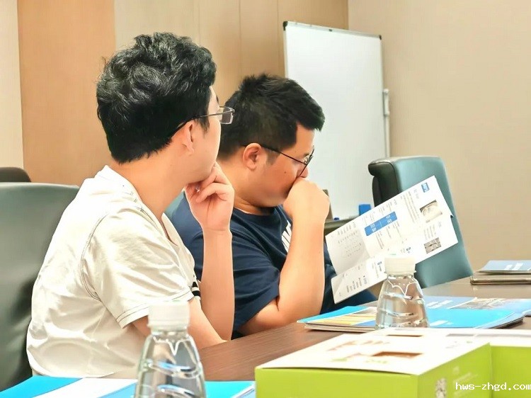 雷竞技reby与深圳机械设计院交流会画上完美句号